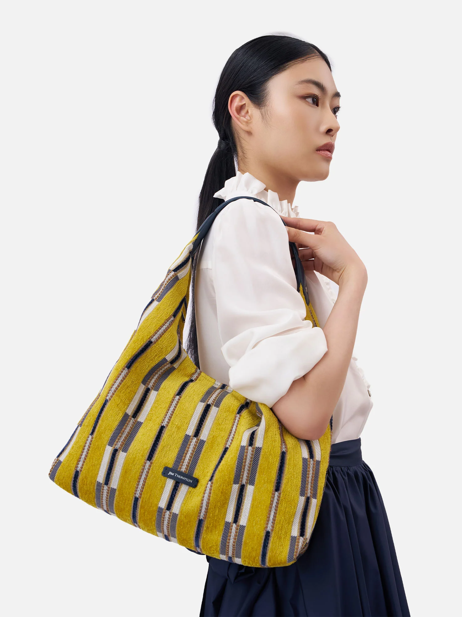 Anin Chenille Shoulder Bag - Image 2