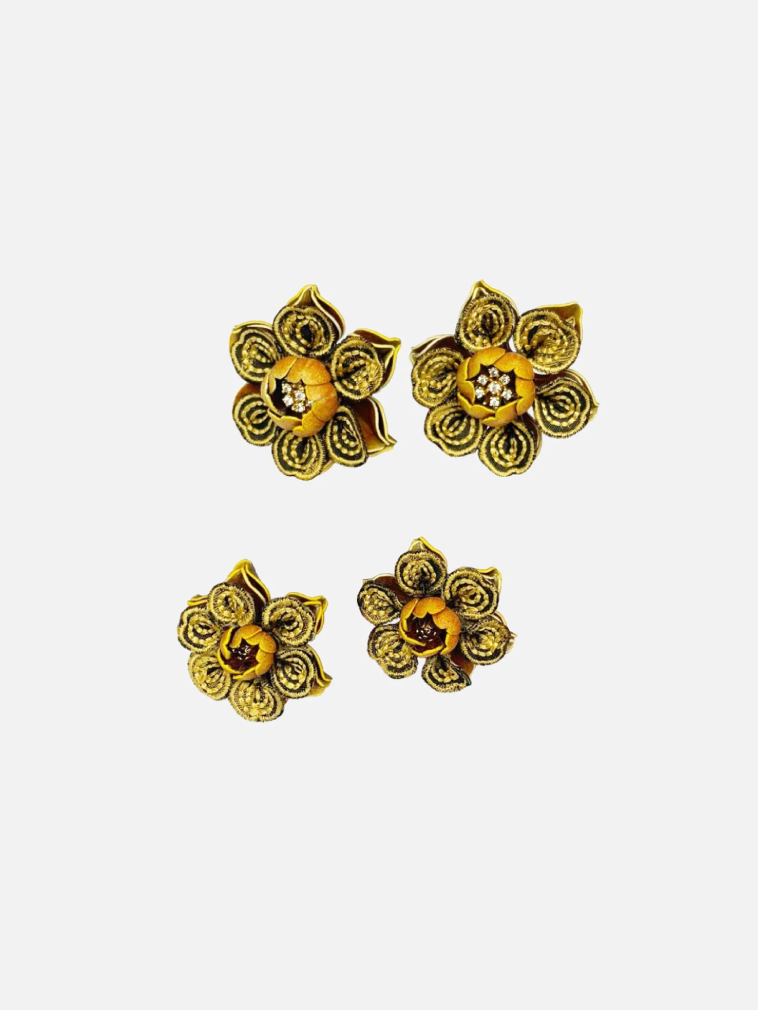 Arun Flower Earrings - Image 3