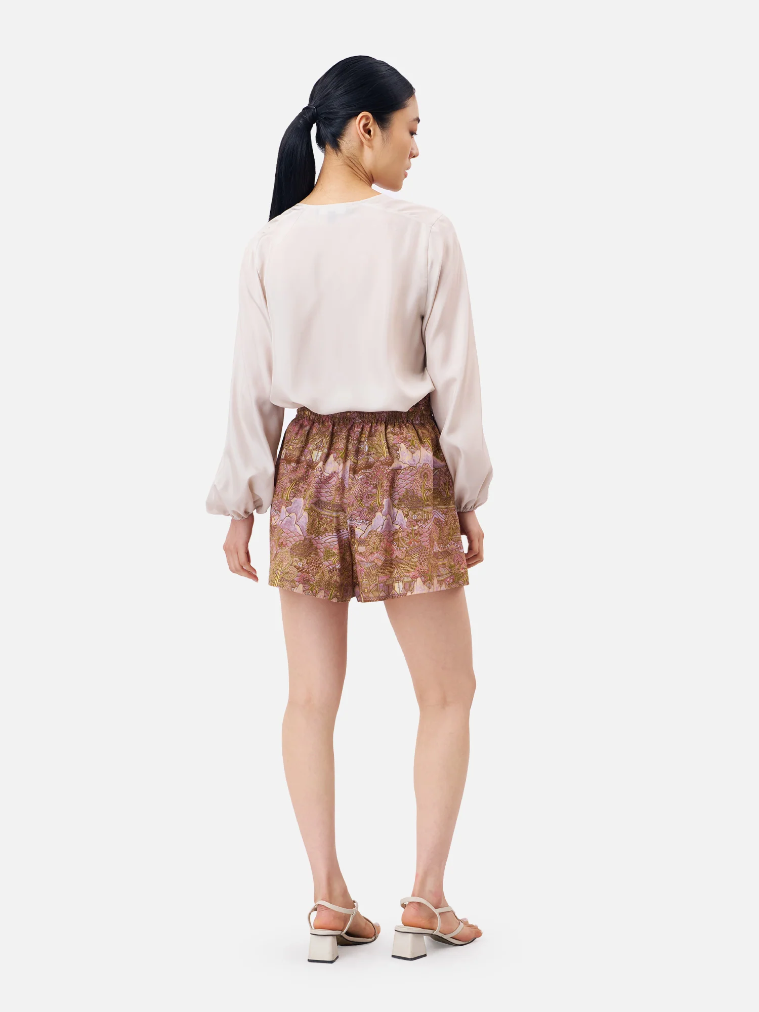 Ayothaya Kingdom Ruffle Shorts - Image 4