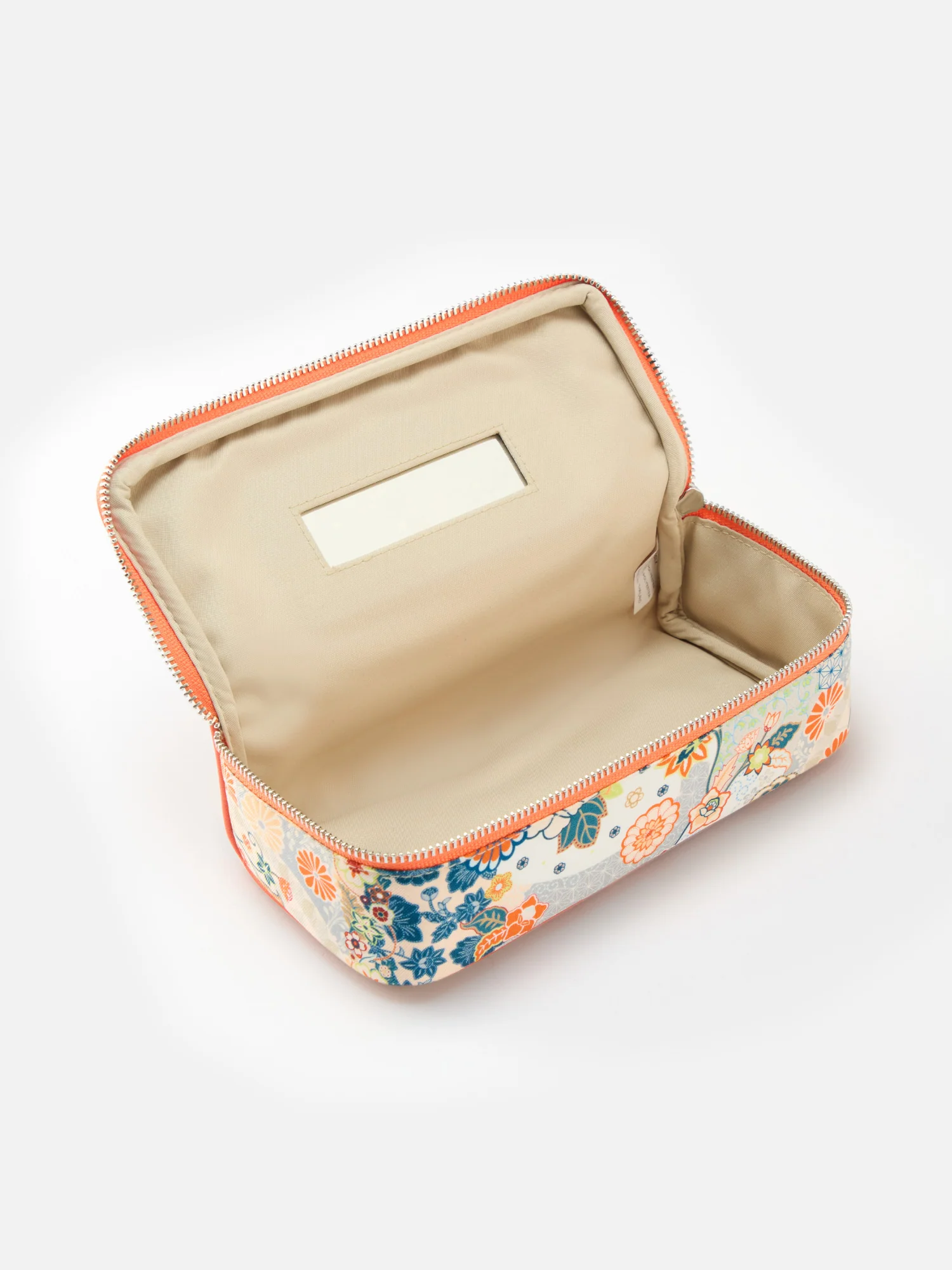 Baba Nyonya Rectangle Makeup Case - Image 2