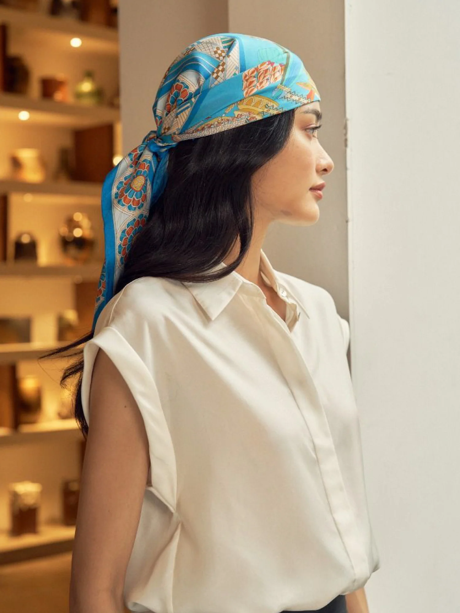 Baisri Su Khwan Silk Twill Scarf - Image 5