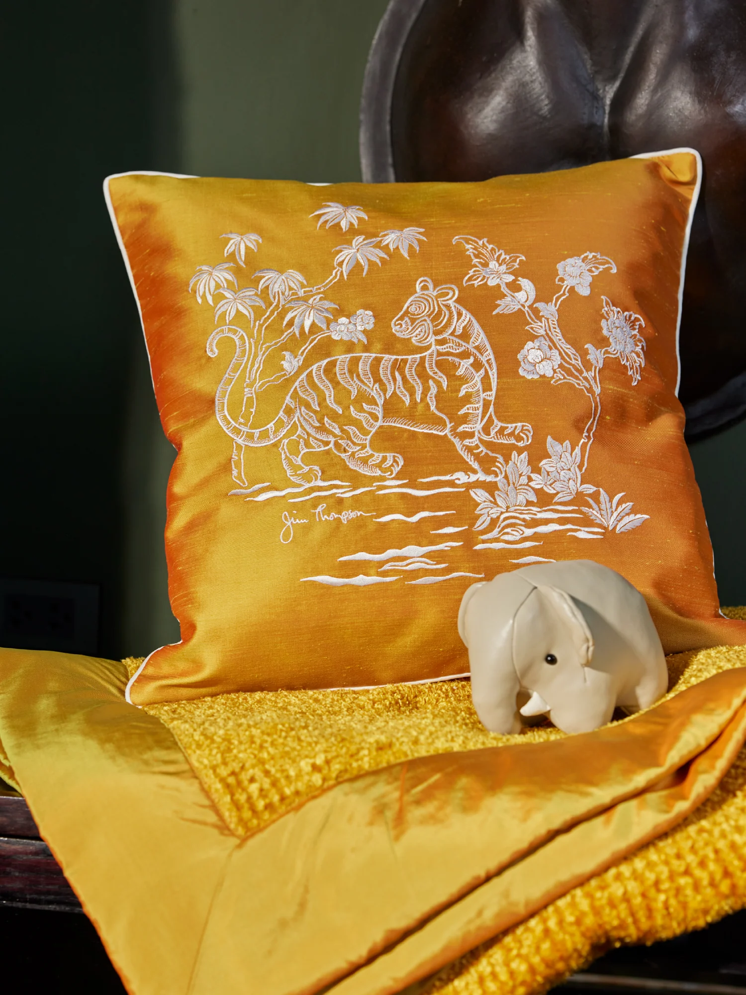 Chenille Silk Blanket - Image 3