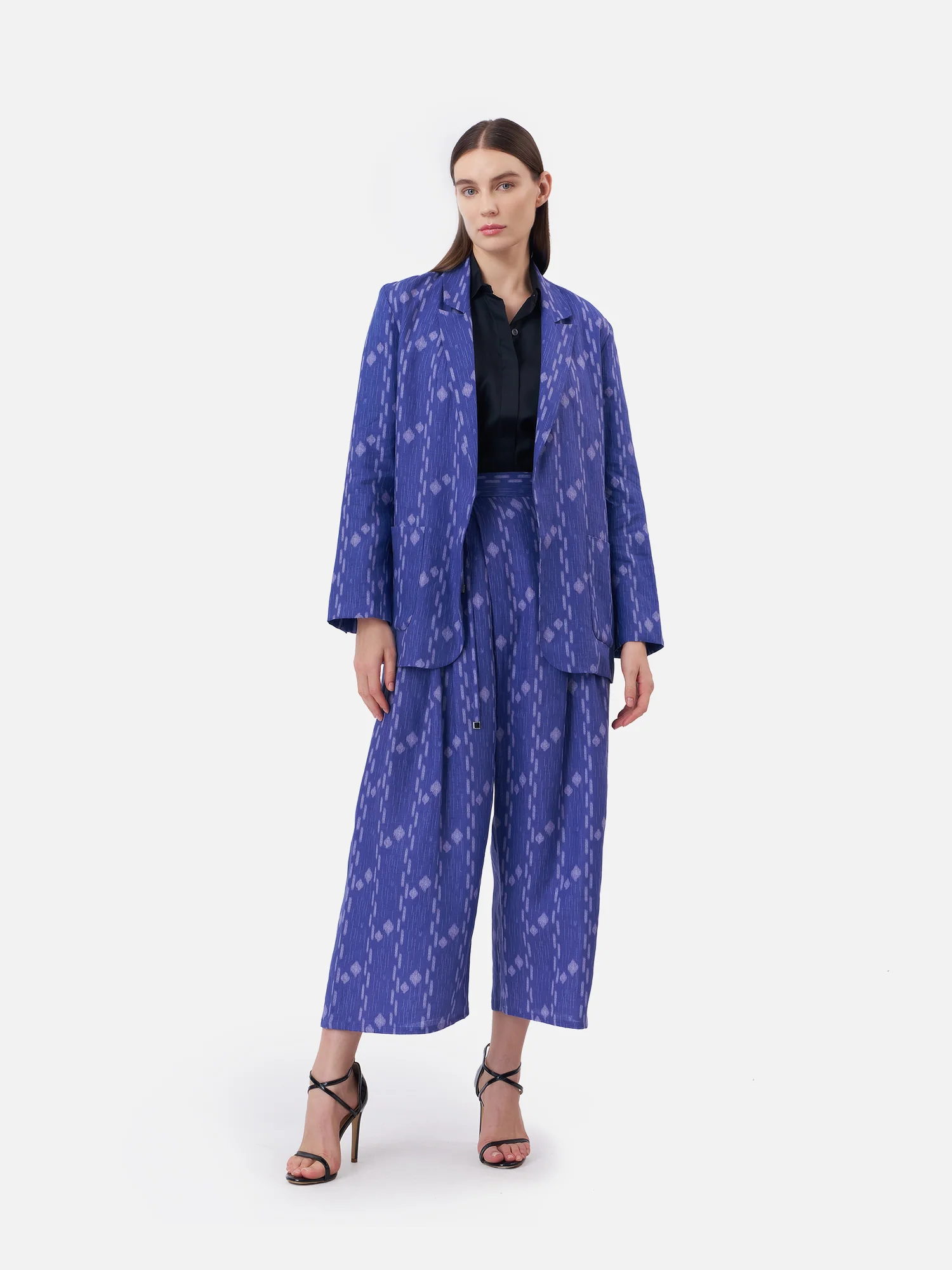 Chiang Dao Linen Jacket - Image 4