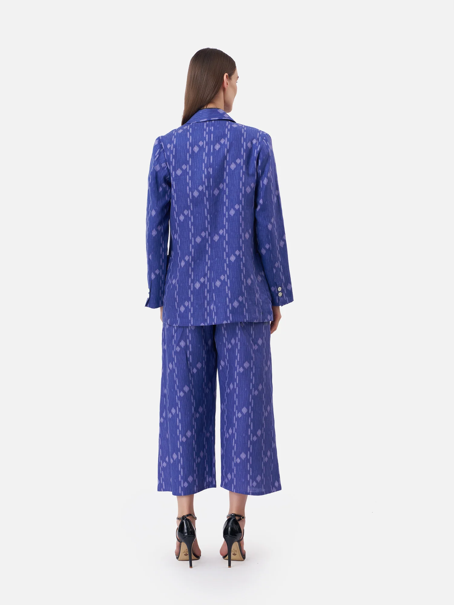 Chiang Dao Linen Jacket - Image 5