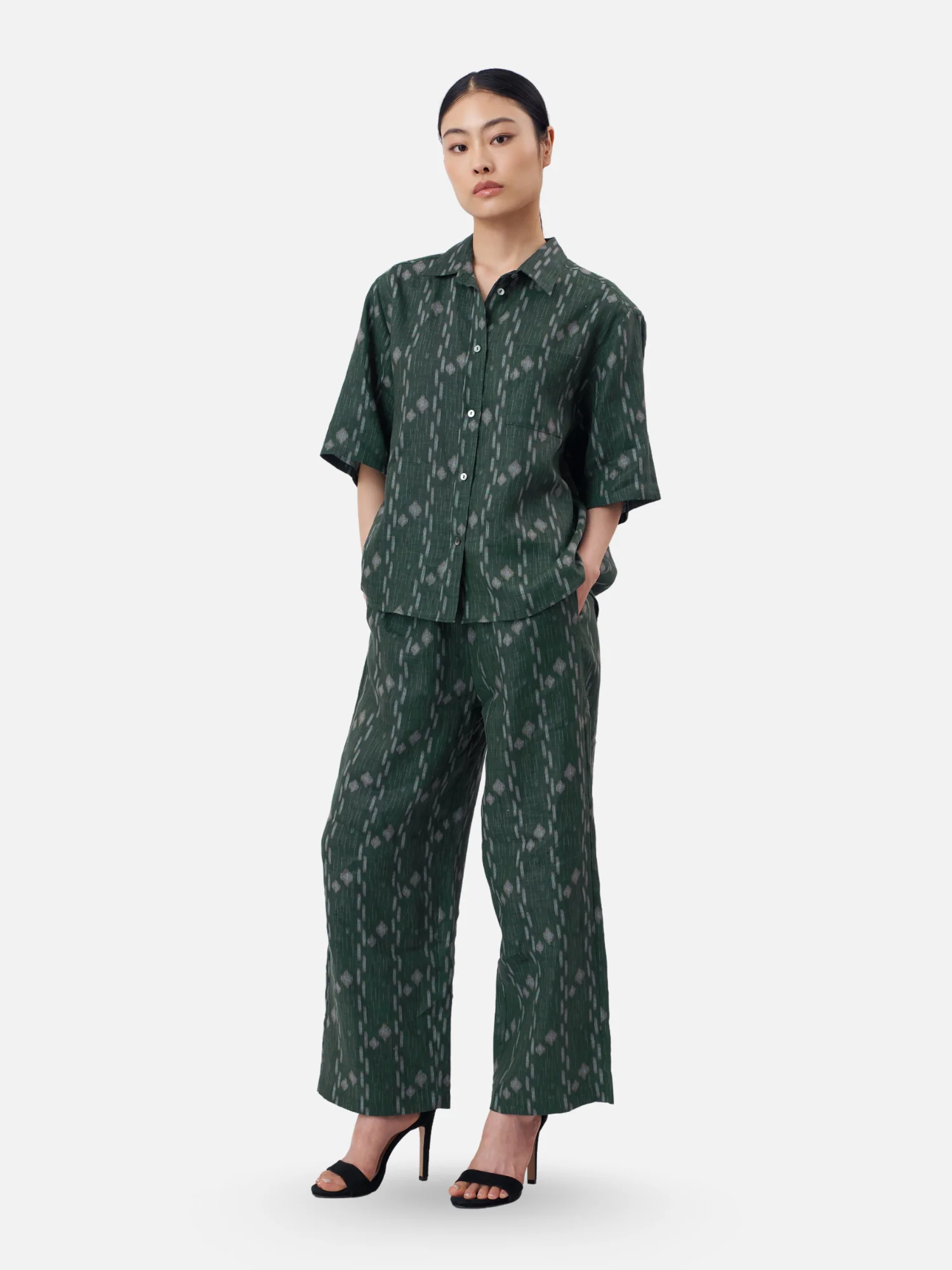 Chiang Dao Oversized Linen Boxy Shirt - Image 3