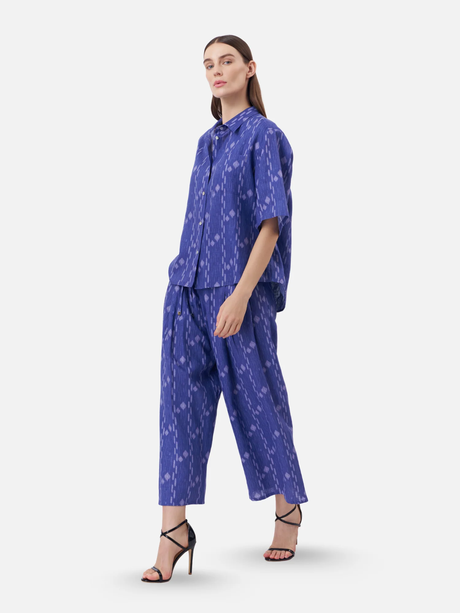 Oversized Linen Boxy Shirt - Image 4