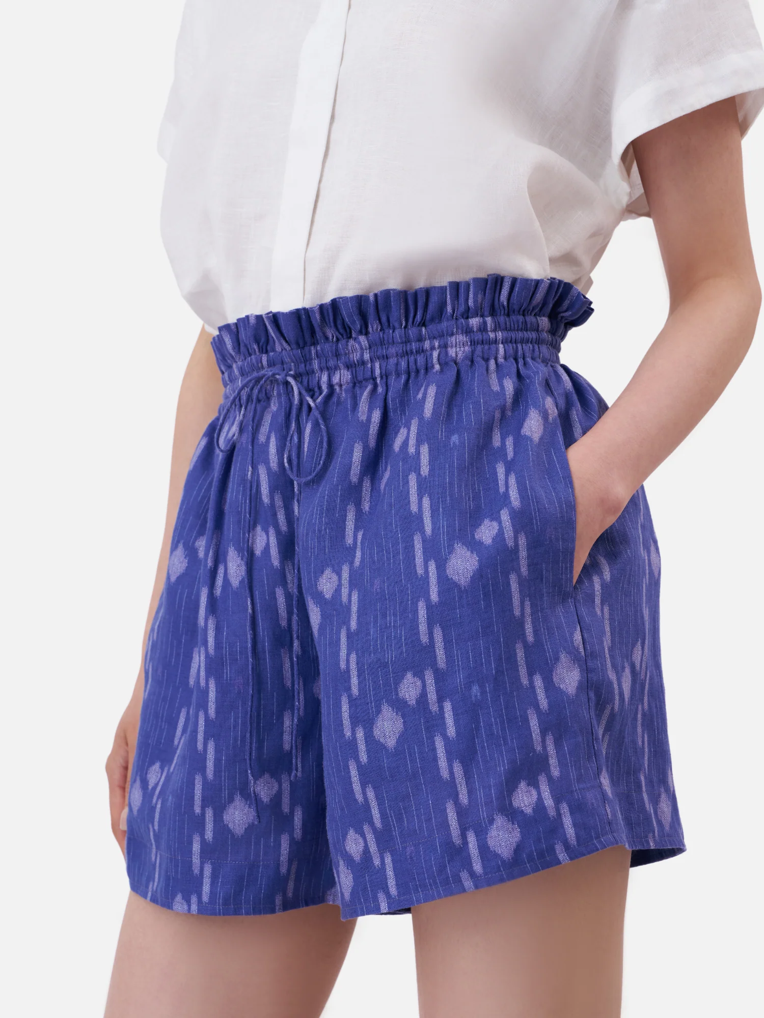 Chiang Dao Ruffle Waist Shorts - Image 6