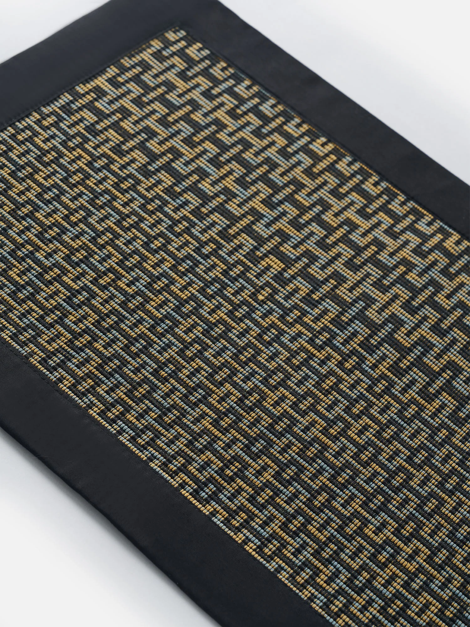Fragmented Weaves Placemat - Image 7