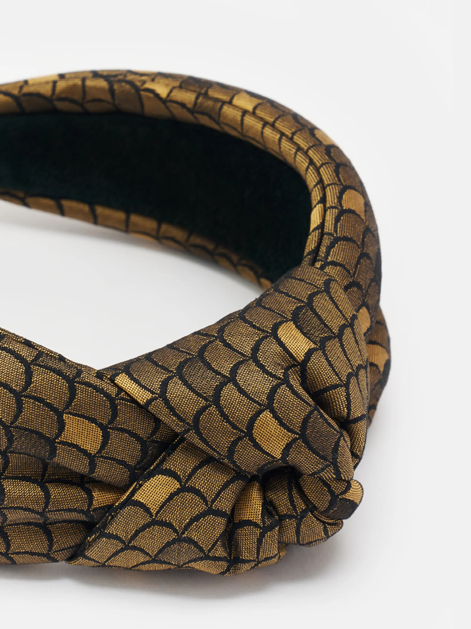 Golden Mountain Samui Headband - Image 3