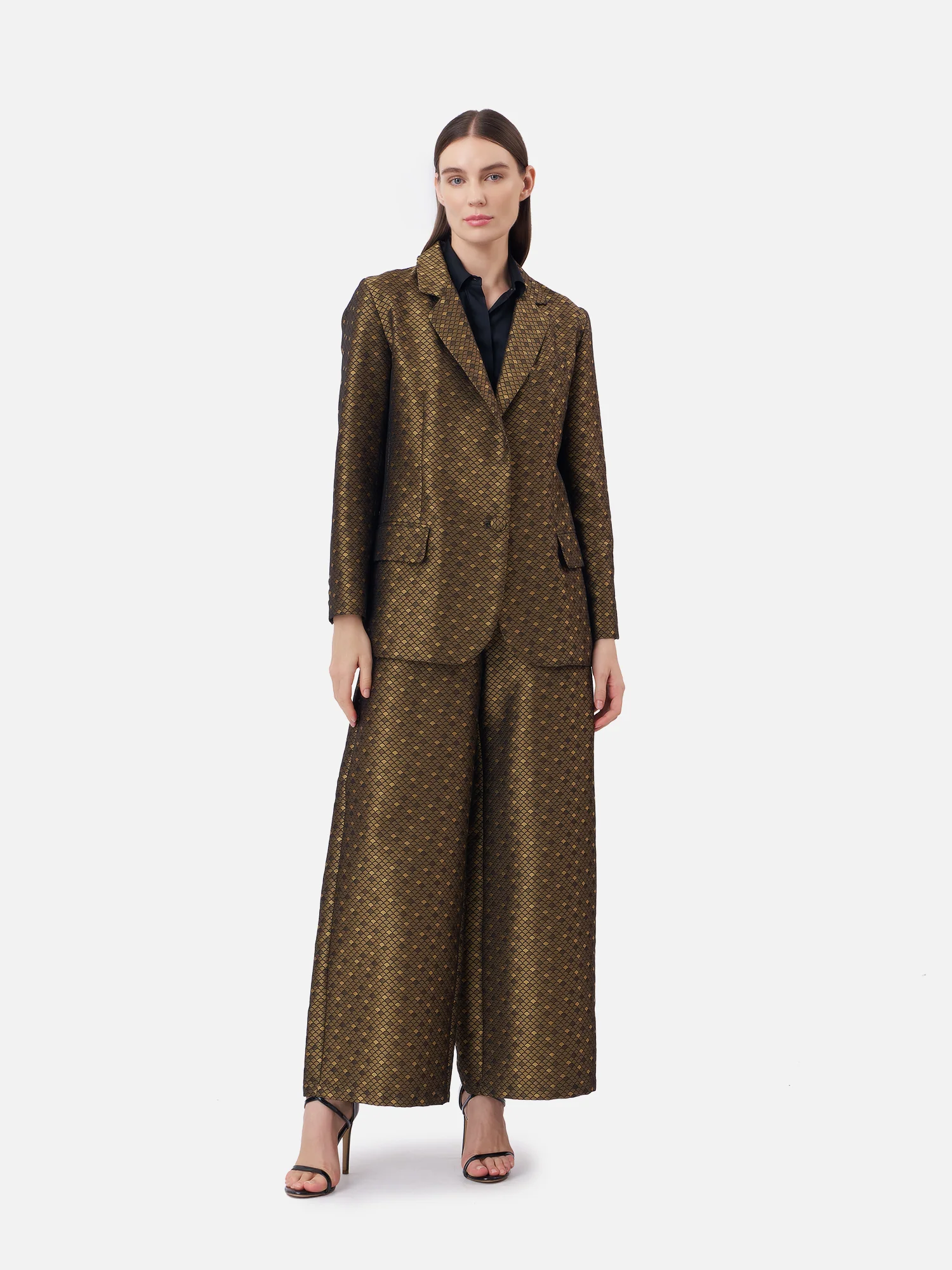 Golden Mountain Tailored Stella Jacket - Image 3