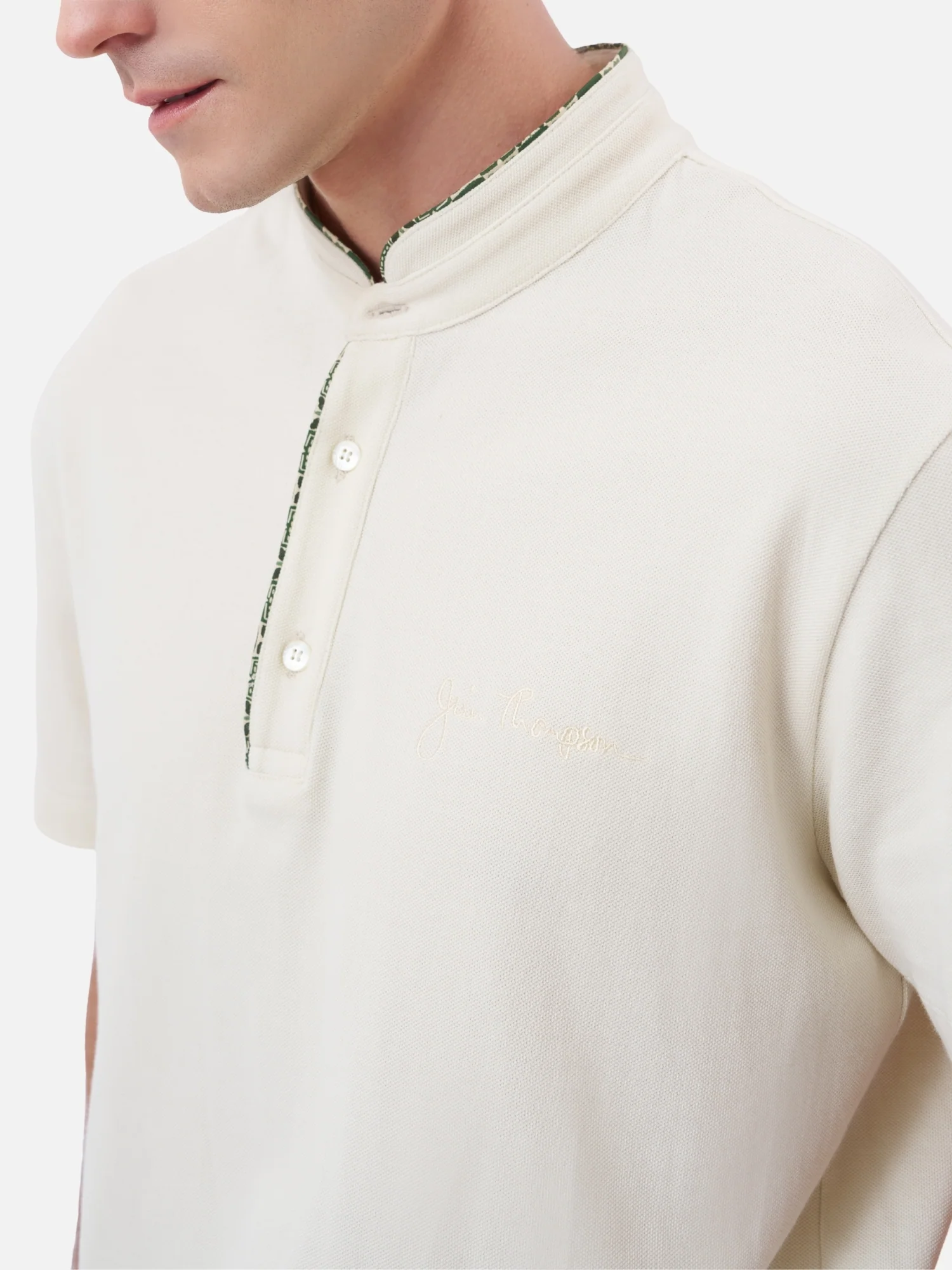Kosum Mandarin Collar Polo - Image 3