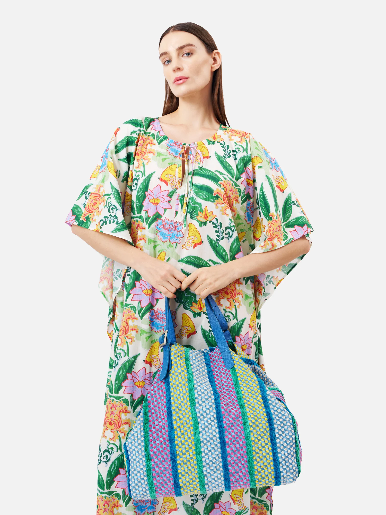 Kradumthong Chenille JJ Weekend Tote - Image 2