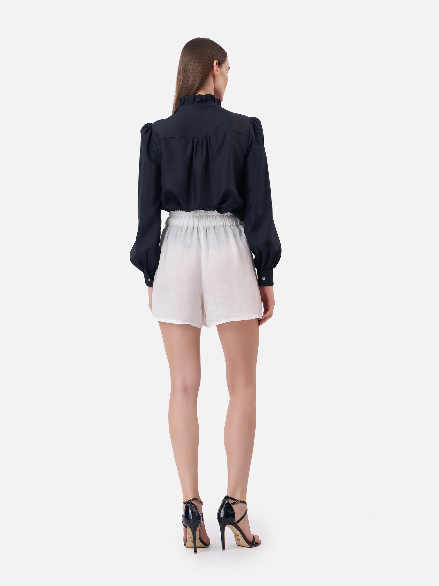 Linen Chunky Bow Shorts - Image 4