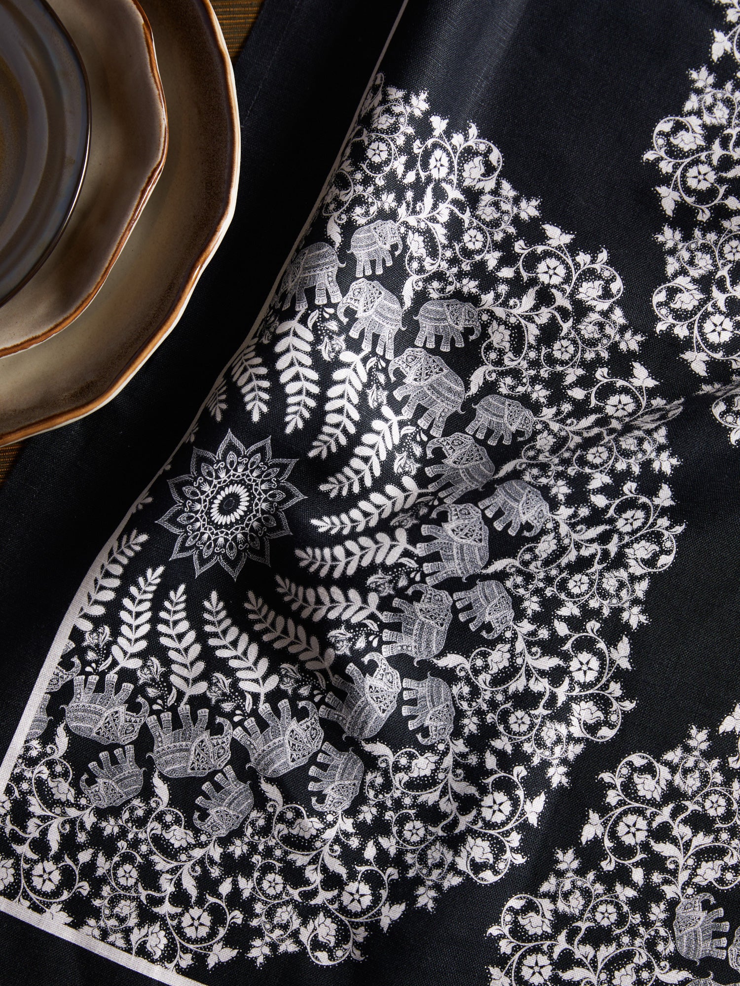 Medallion Silk Napkin - Image 2