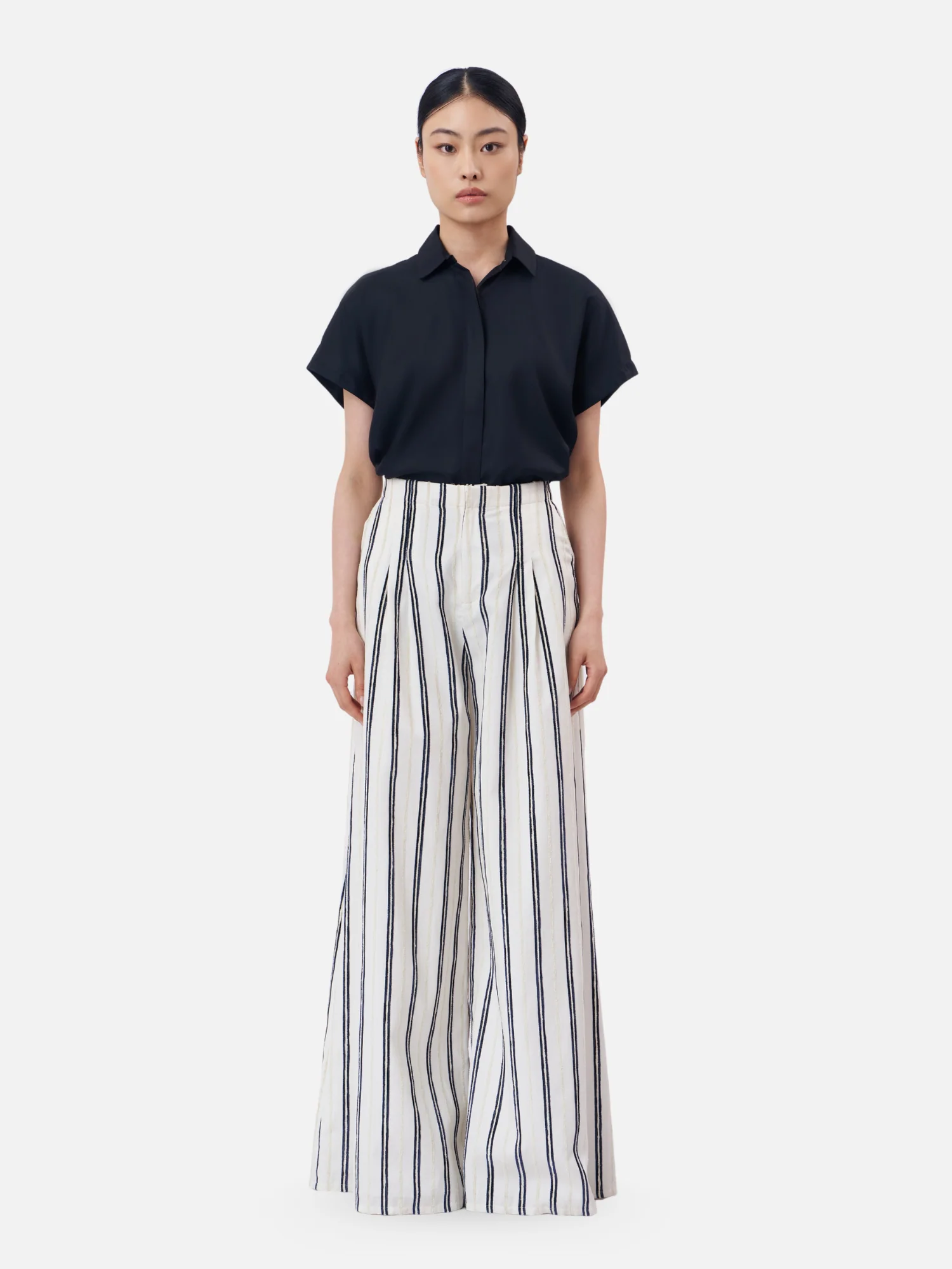 THA-RA Chenille Double-Pleated Wide-Leg Trousers - Image 4