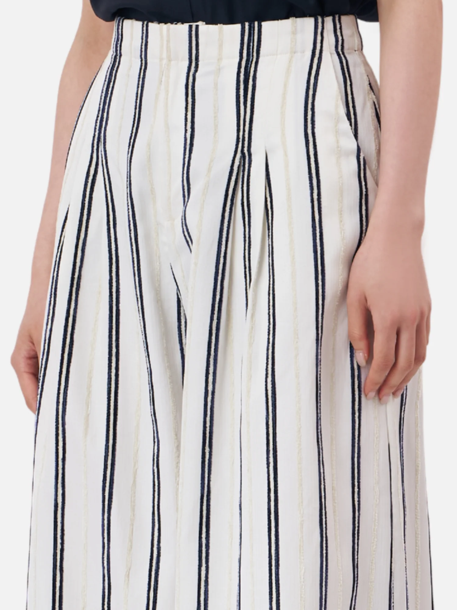 THA-RA Chenille Double-Pleated Wide-Leg Trousers - Image 6