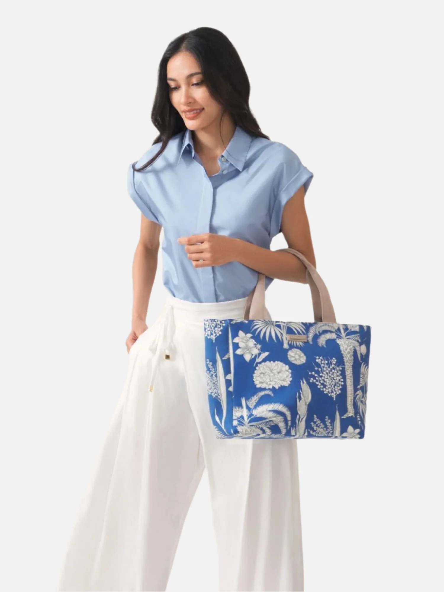 The Botanical Bloom Medium Canvas Tote - Image 4