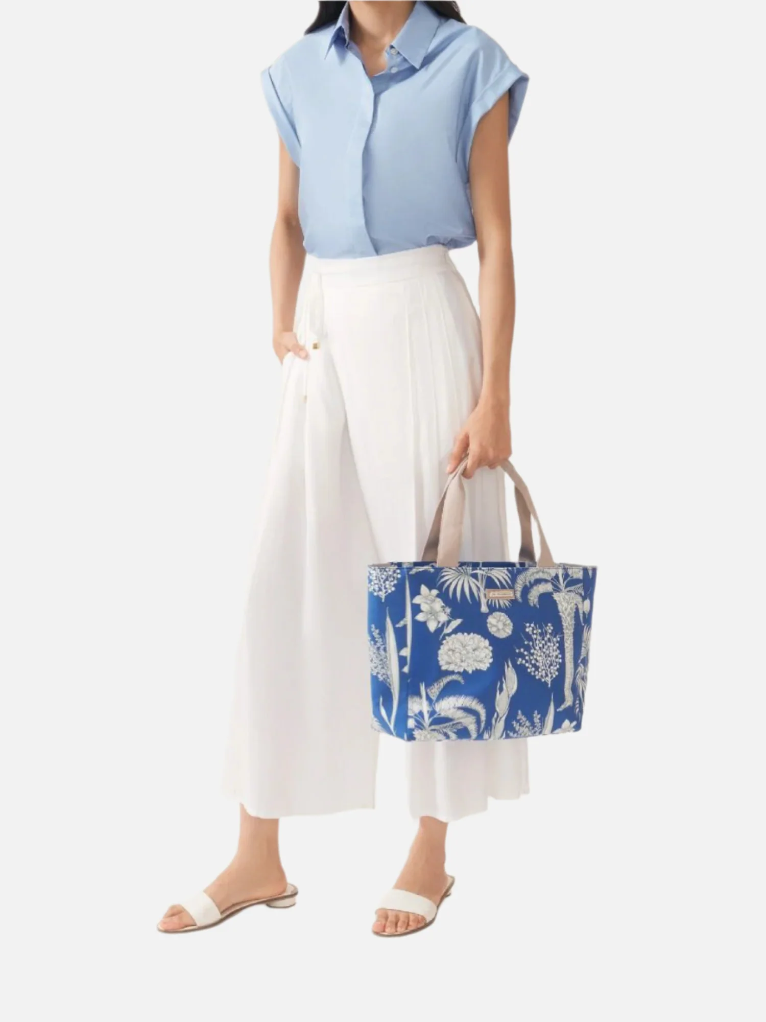 The Botanical Bloom Medium Canvas Tote - Image 5
