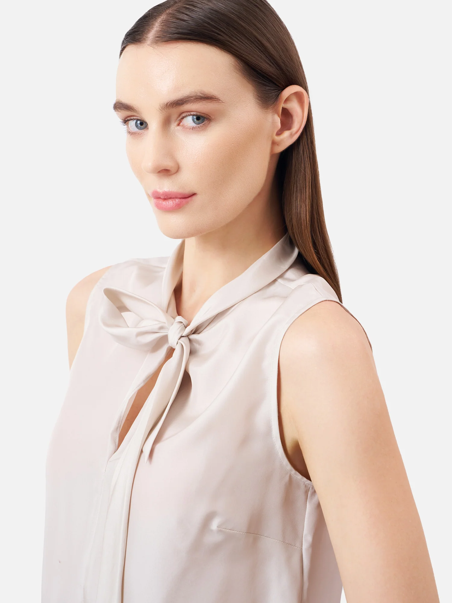 Tie Neck Sleeveless Silk Blouse - Image 3