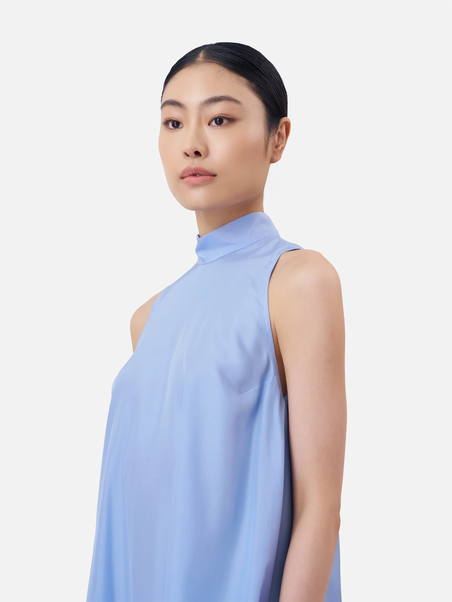 Turtle Neck Sleeveless Maxi Dress - Image 3